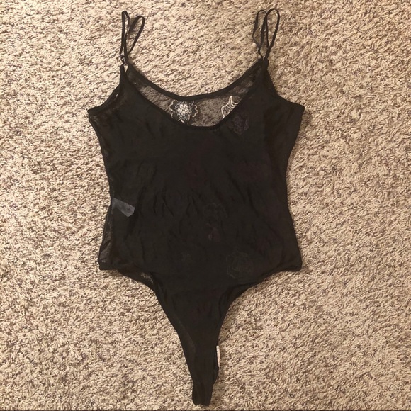 FASHION NOVA Sheer Floral Bodysuit - Picture 2 of 4